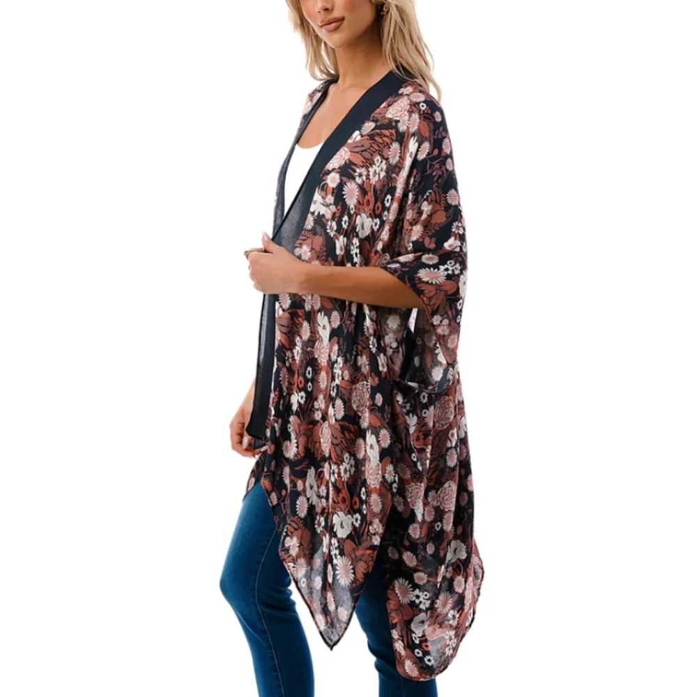 Kimono - Picture 3 of 3